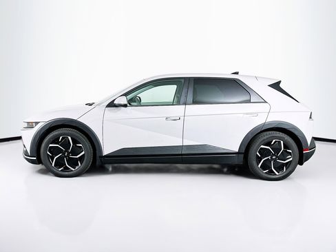 Used 2024 Hyundai Ioniq 5 SEL RWD image 4