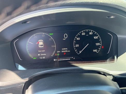 Used 2025 Honda Civic Sport image 13