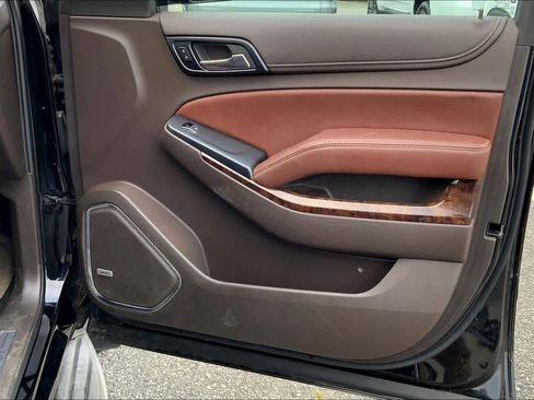 Used 2015 Chevrolet Tahoe LTZ RWD image 22
