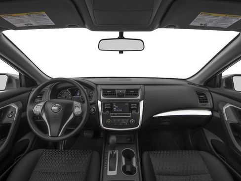 Used 2016 Nissan Altima 2.5 SV w/ Convenience Package FWD image 10