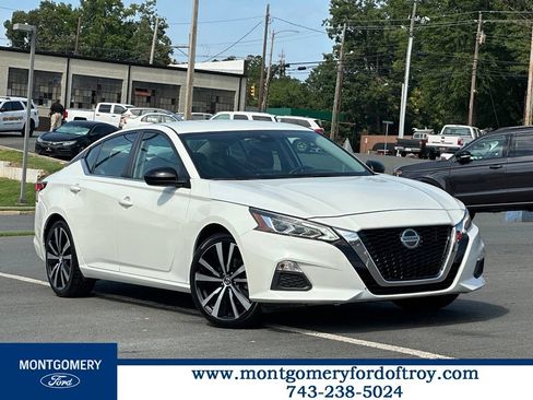 Used 2022 Nissan Altima 2.5 SR FWD image 1