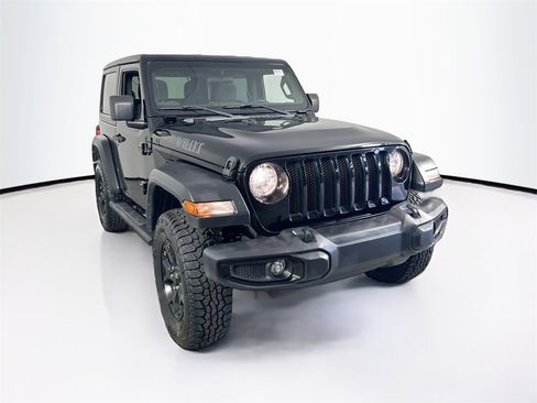 Used 2021 Jeep Wrangler Sport image 4