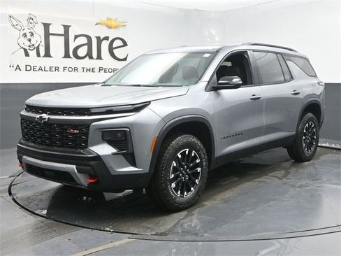 New 2026 Chevrolet Traverse Z71 w/ Enhanced Driving Package image 14