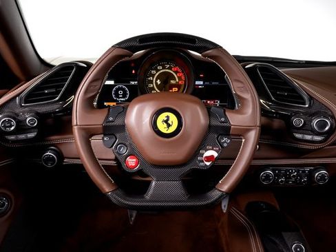 Certified 2018 Ferrari 488 Spider RWD image 6