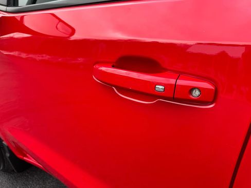 Used 2025 Chevrolet Silverado 1500 LT image 11