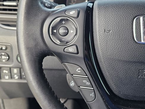 Used 2020 Honda Ridgeline RTL-E image 20