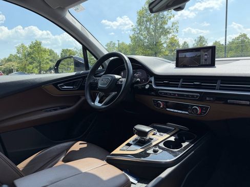 Used 2017 Audi Q7 3.0T Prestige AWD/4WD image 21