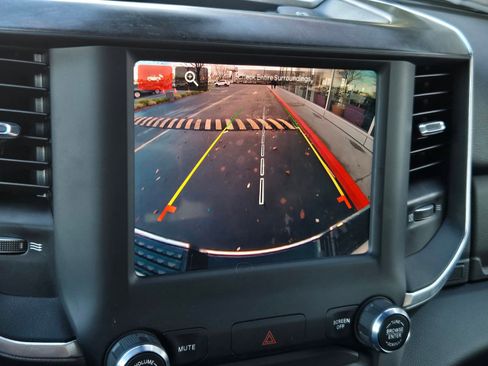 Used 2024 RAM 2500 Big Horn image 15