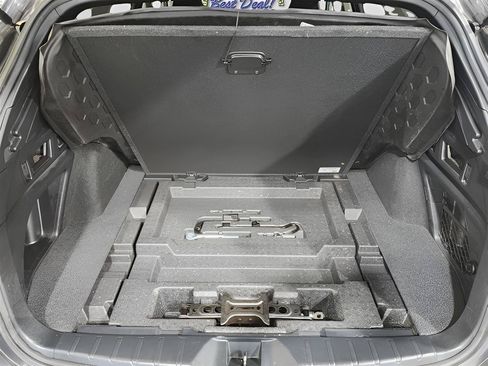 Used 2020 Subaru Outback Premium AWD/4WD image 34