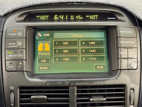 Used 2005 Lexus LS 430 image 24