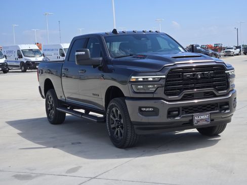 New 2026 RAM 2500 Laramie w/ Night Edition AWD/4WD image 3