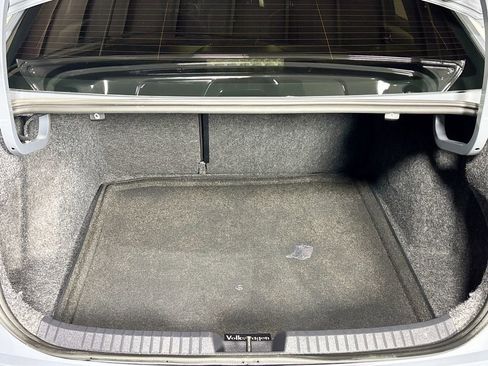 Certified 2024 Volkswagen Jetta GLI 40th Anniversary Edition image 20