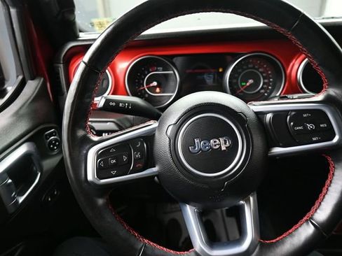 Used 2021 Jeep Wrangler Unlimited Rubicon w/ Cold Weather Group image 8