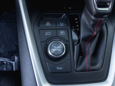 Certified 2022 Toyota RAV4 XSE w/ Weather Package image 19