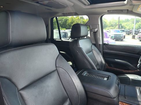 Used 2018 Chevrolet Tahoe Premier AWD/4WD image 37