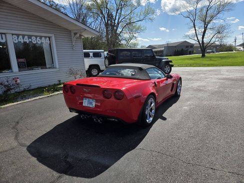 Used 2010 Chevrolet Corvette Grand Sport RWD image 14