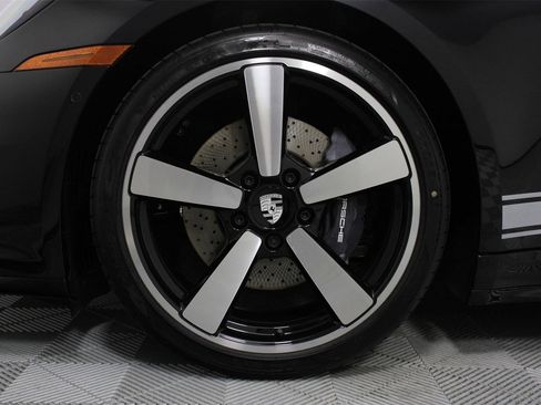 New 2026 Porsche 911 Carrera image 17