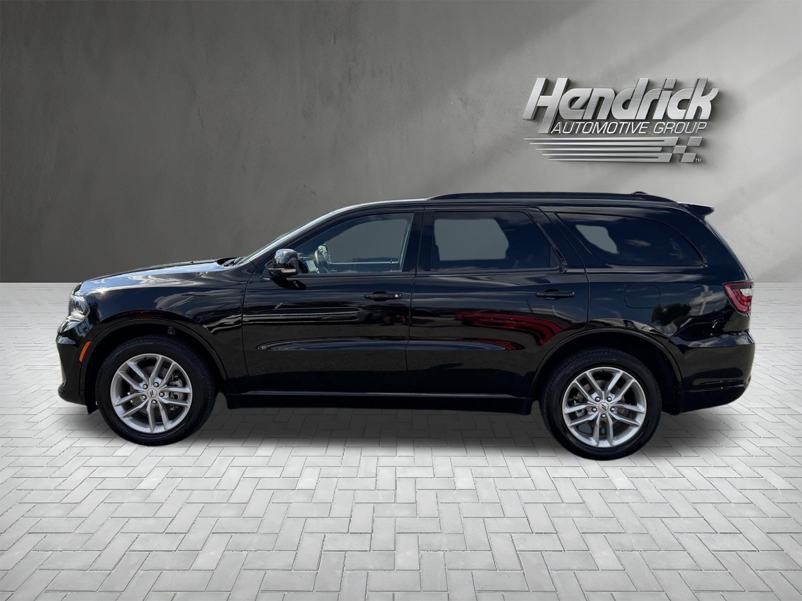 Used 2025 Dodge Durango GT AWD/4WD image 7