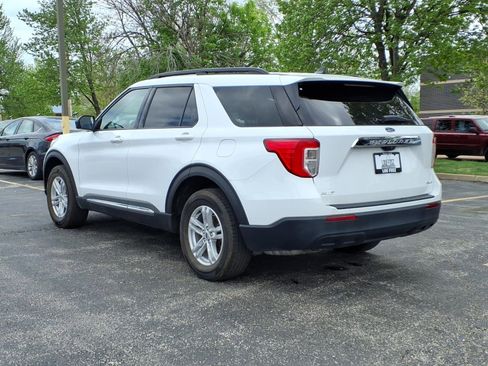 Used 2022 Ford Explorer XLT image 6