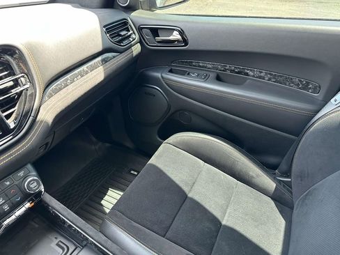 Used 2022 Dodge Durango R/T w/ Hemi Orange Plus Package AWD/4WD image 31