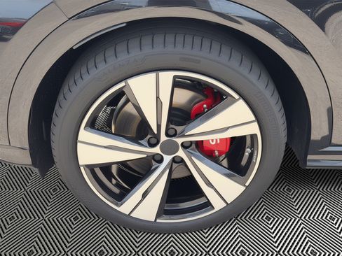 New 2026 Audi SQ5 Premium Plus AWD/4WD image 12
