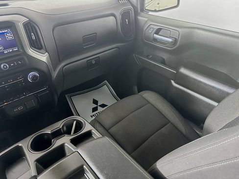Used 2022 Chevrolet Silverado 1500 Custom w/ LPO, Dark Essentials Package AWD/4WD image 22