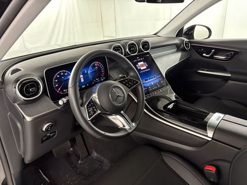 Certified 2025 Mercedes-Benz GLC 350e 4MATIC image 4
