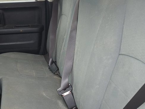 Used 2019 RAM 1500 Express AWD/4WD image 8