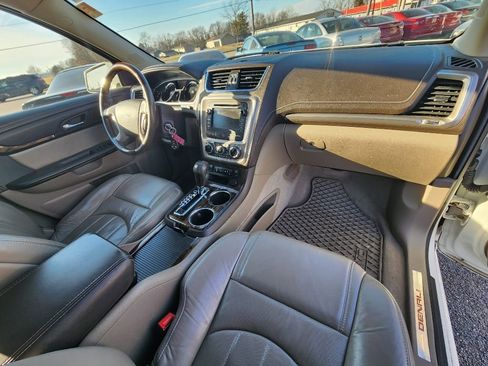 Used 2014 GMC Acadia Denali image 14