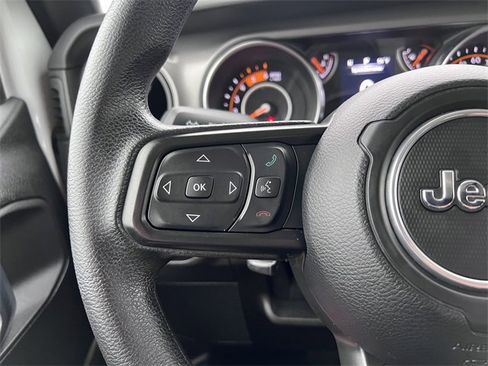 Used 2023 Jeep Wrangler Unlimited Sport image 22