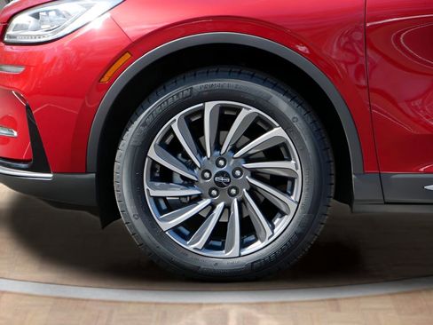 Certified 2023 Lincoln Corsair Reserve w/ Equipment Group 201A AWD/4WD image 9