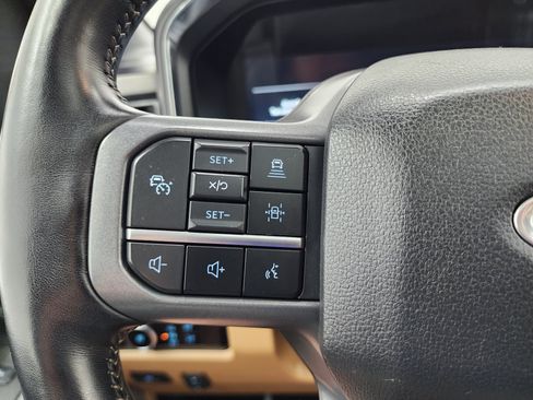 Used 2023 Ford F450 Lariat w/ Lariat Ultimate Package AWD/4WD image 21