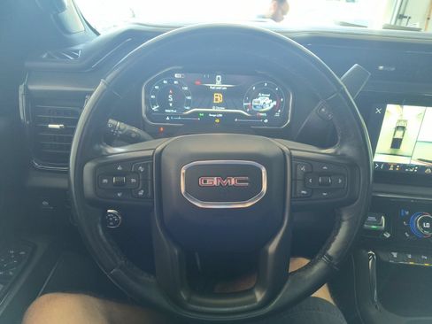 Used 2024 GMC Sierra 2500 AT4X AWD/4WD image 14