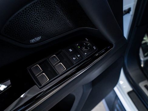 Used 2024 Lexus LX 600 F Sport image 32