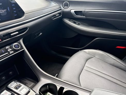 Used 2021 Hyundai Sonata Limited FWD image 22
