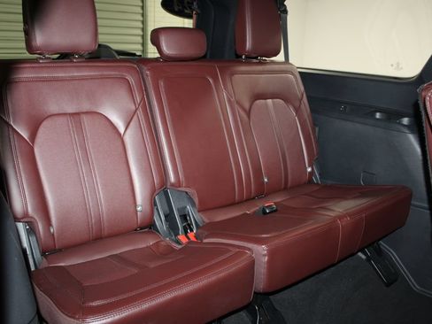 Used 2024 Ford Expedition Max Limited AWD/4WD image 34