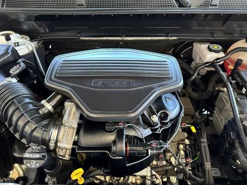 Used 2023 GMC Acadia Denali w/ Denali Ultimate Package AWD/4WD image 58