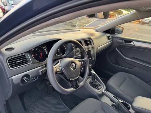 Used 2016 Volkswagen Jetta SE FWD image 21