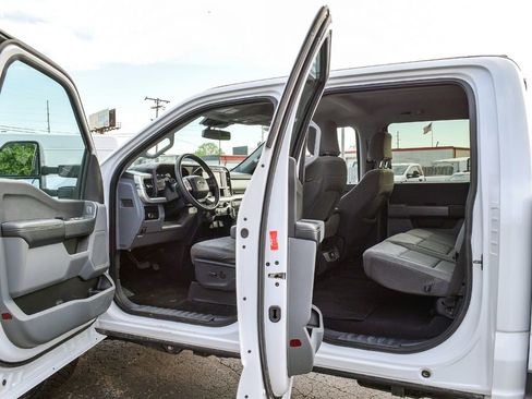 Used 2023 Ford F250 XLT AWD/4WD image 7