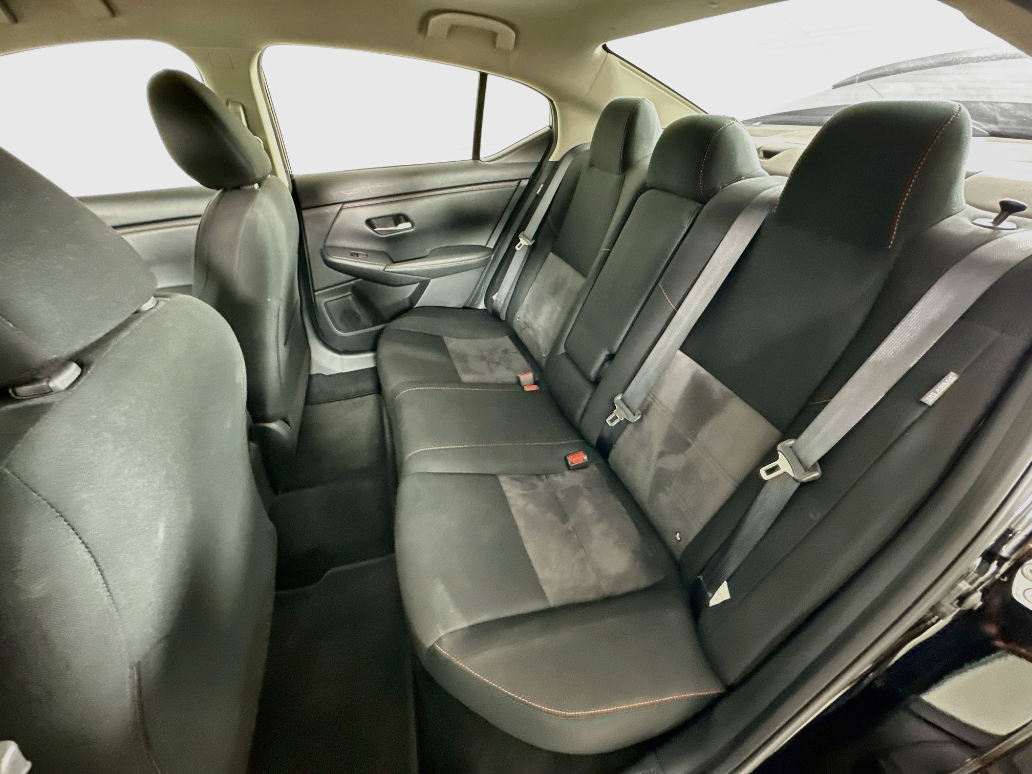 Used 2025 Nissan Sentra SR w/ Midnight Edition FWD image 26
