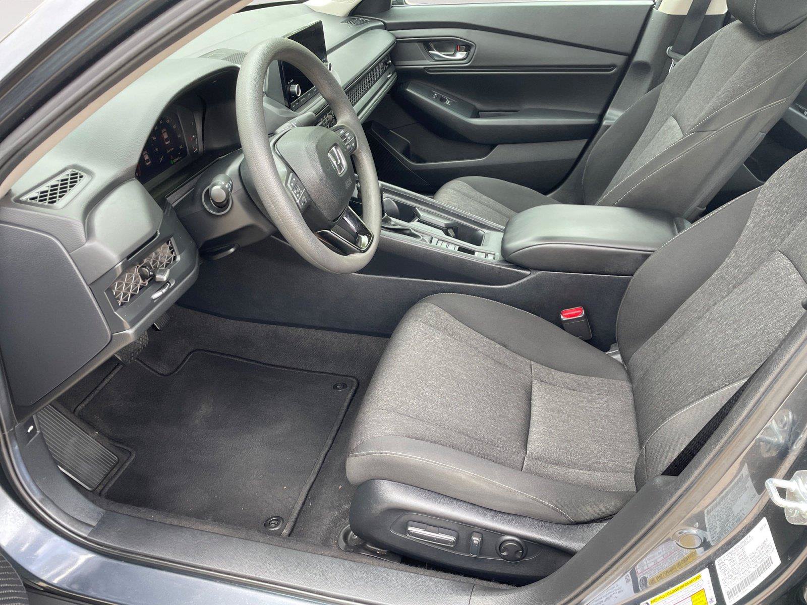 Used 2024 Honda Accord EX image 9