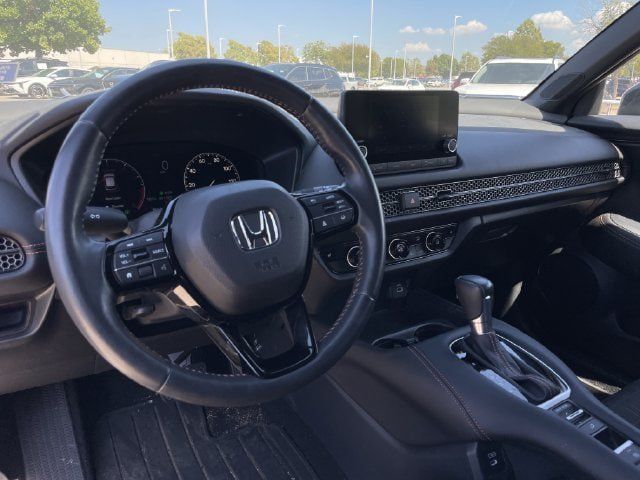 Used 2024 Honda HR-V Sport image 11