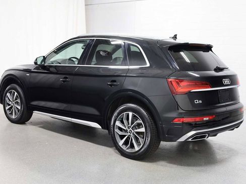 Used 2023 Audi Q5 2.0T Prestige w/ Prestige Package image 3