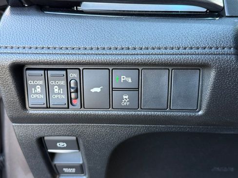 Certified 2026 Honda Odyssey Elite image 31