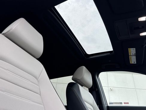 Used 2023 Honda CR-V Sport Touring image 15