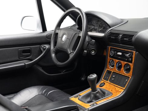 Used 1997 BMW Z3 1.9 RWD image 37