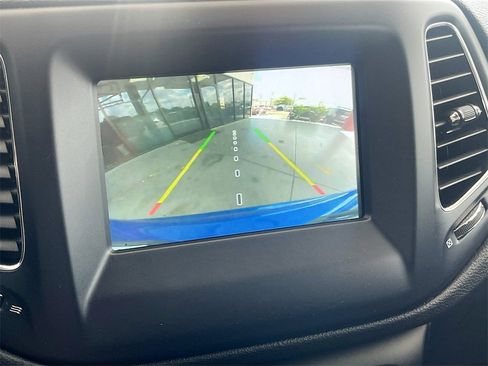 Used 2021 Jeep Compass Sport image 13