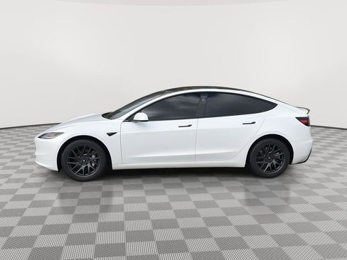 Used 2025 Tesla Model 3 Long Range image 5