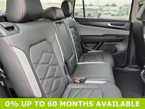 New 2026 Volkswagen Atlas Peak Edition image 19