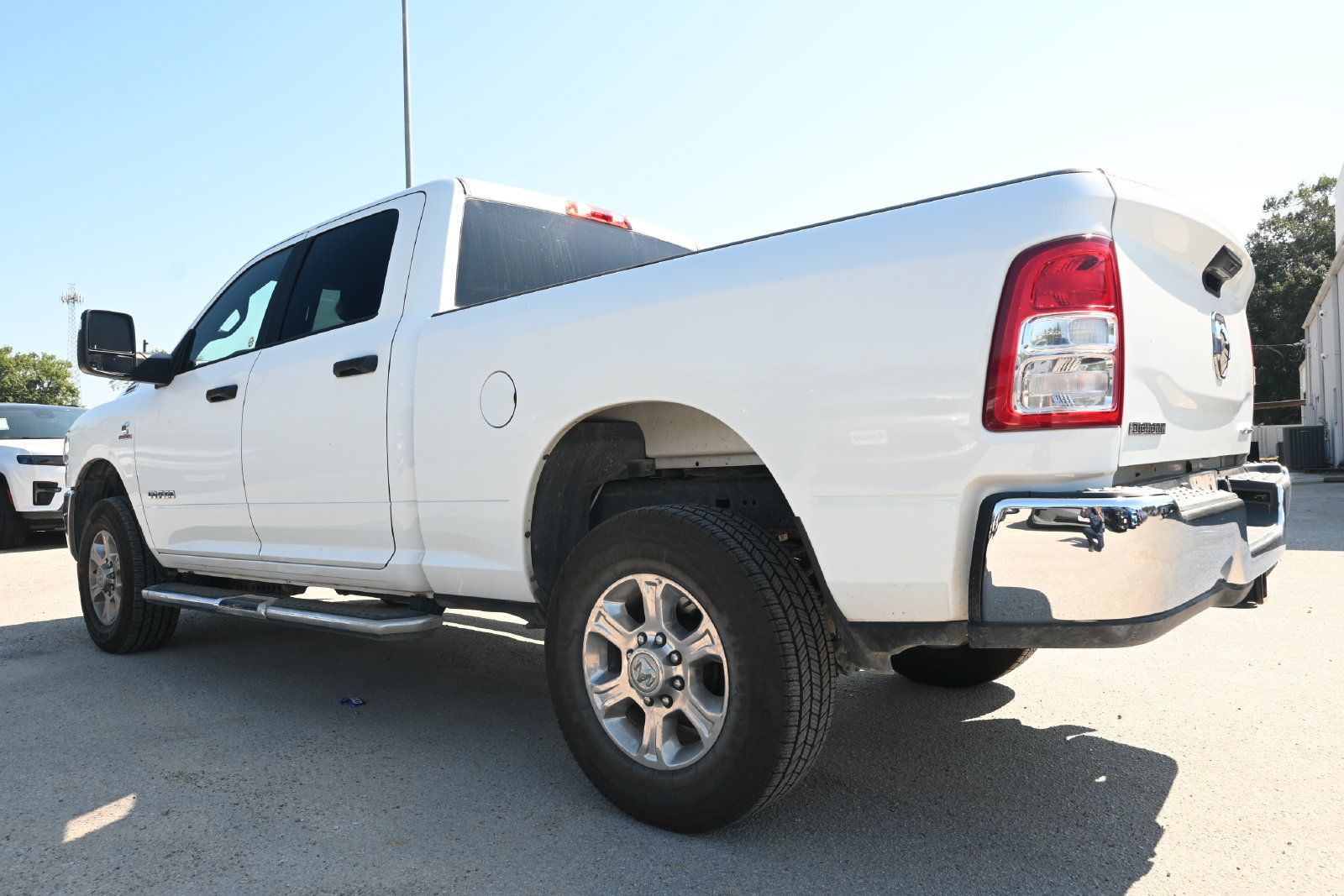 Used 2024 RAM 2500 Big Horn AWD/4WD image 4